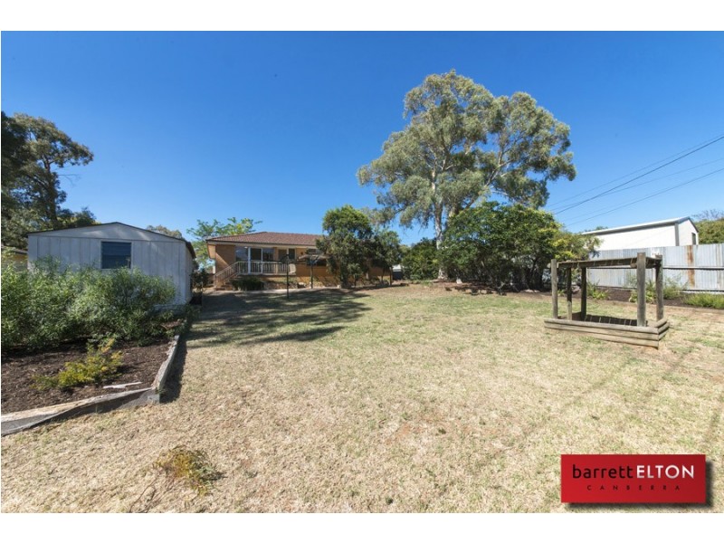 352 Southern Cross Drive, Macgregor ACT 2615