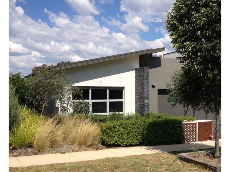 28 Loma Rudduck Street, Forde ACT 2914