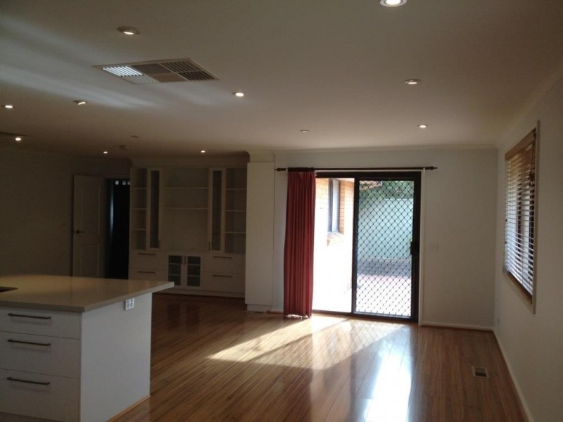 2 Oats Place, Kambah ACT 2902