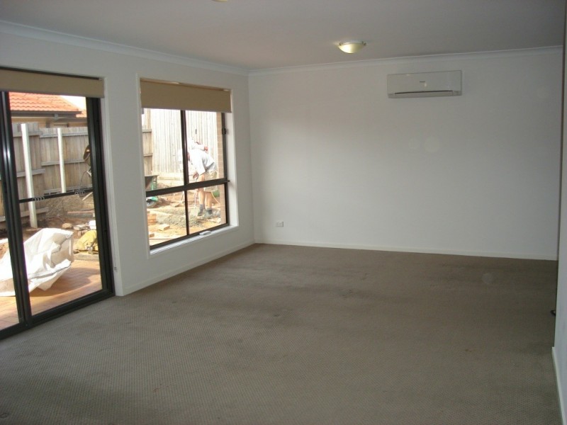 5/68 Eccles Circuit, Macgregor ACT 2615