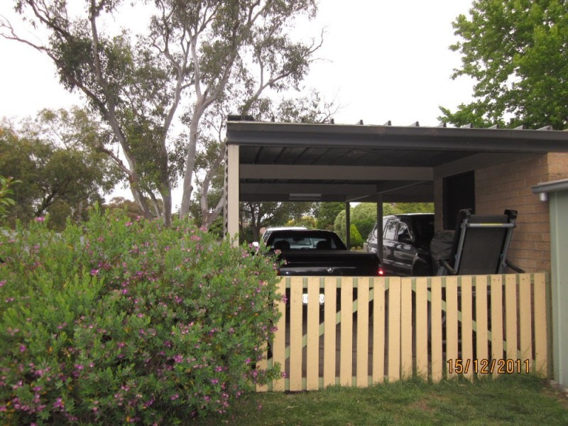 17 Hinchcliffe Place, Spence ACT 2615