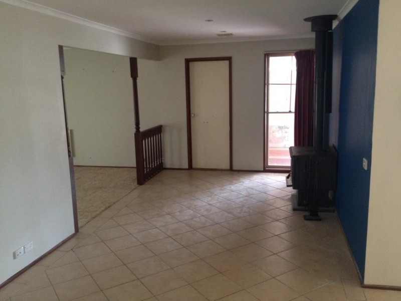 25 Capella Cres, Giralang ACT 2617