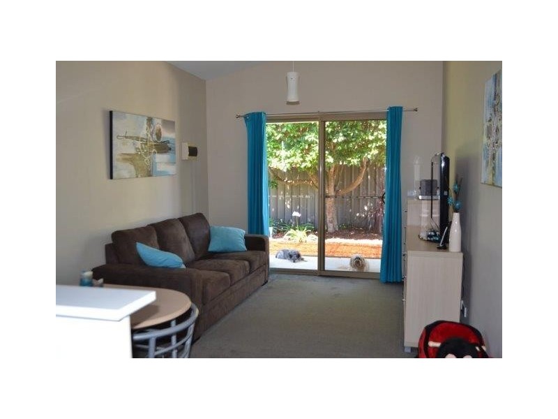 4 Gore Street, Higgins ACT 2615