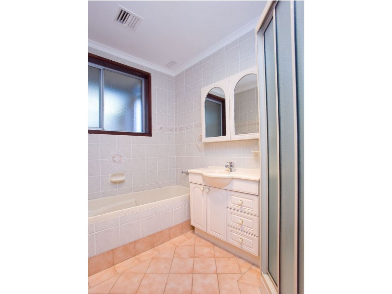 5 Macdowell Street, Evatt ACT 2617