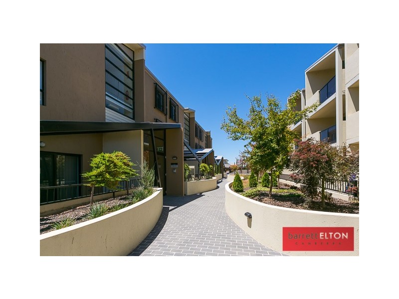 14/1 Gungahlin Place, Gungahlin ACT 2912