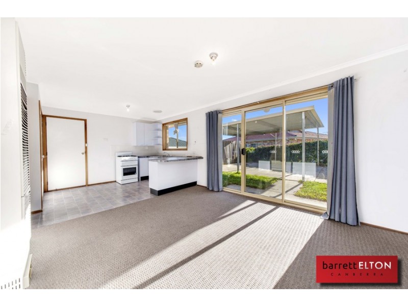 1 Hall Place, Banks ACT 2906