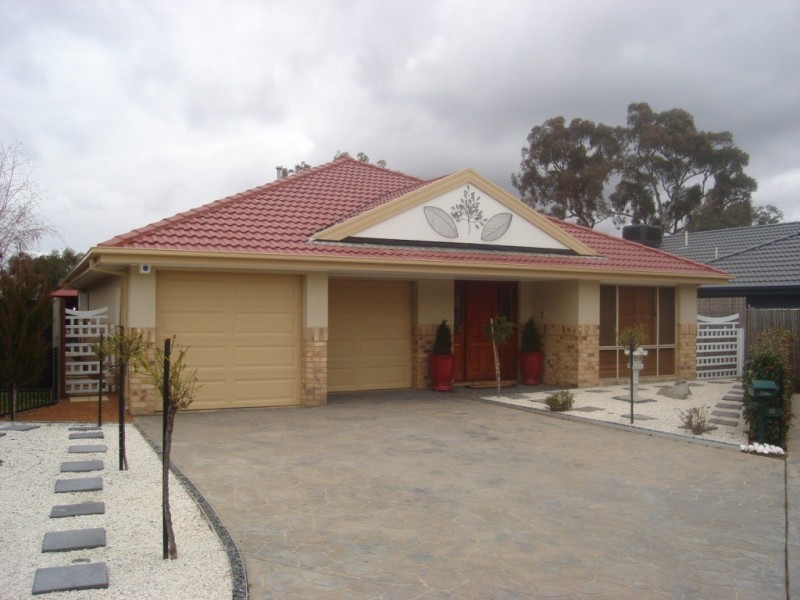 55 Bluestone Gardens, Jerrabomberra NSW 2619