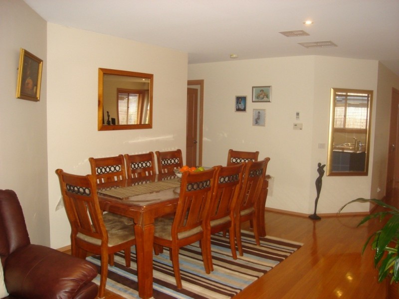 55 Bluestone Gardens, Jerrabomberra NSW 2619