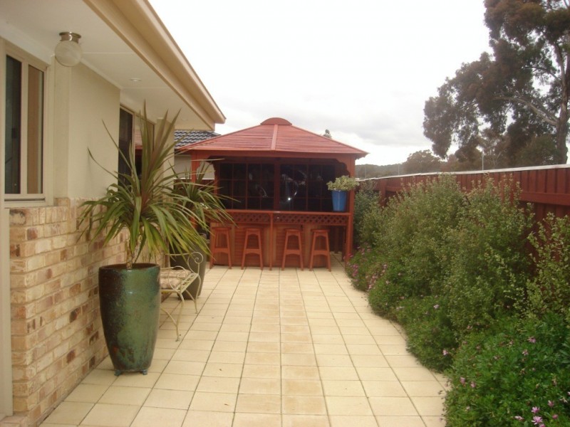 55 Bluestone Gardens, Jerrabomberra NSW 2619