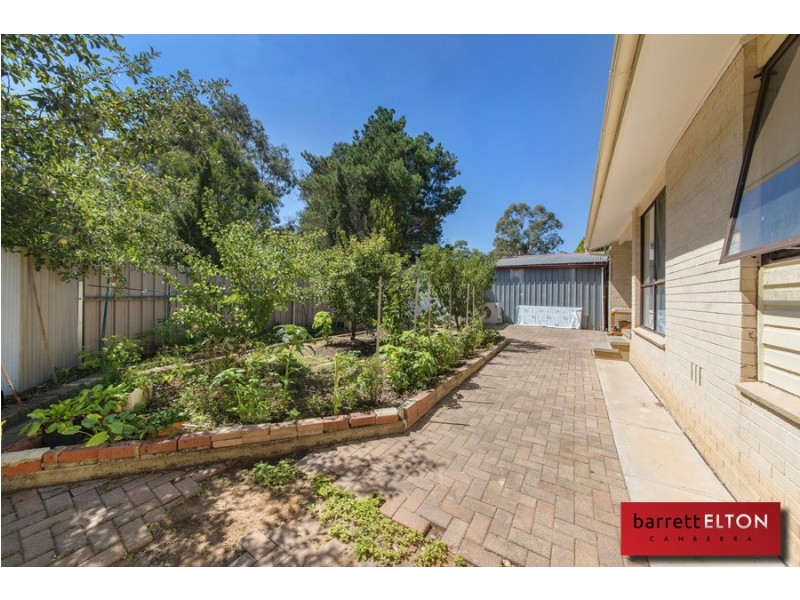 4 Illingworth Street, Wanniassa ACT 2903