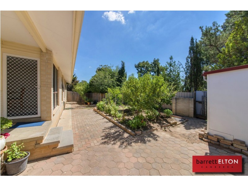 4 Illingworth Street, Wanniassa ACT 2903