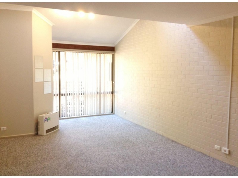 13 Pigdon Close, Belconnen ACT 2617