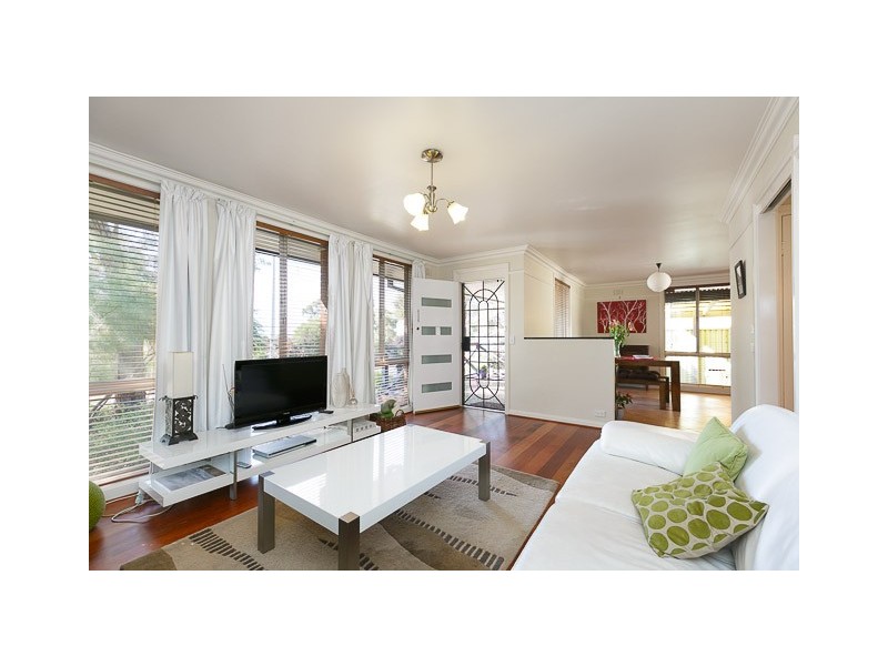 10 Kinsella Street, Higgins ACT 2615