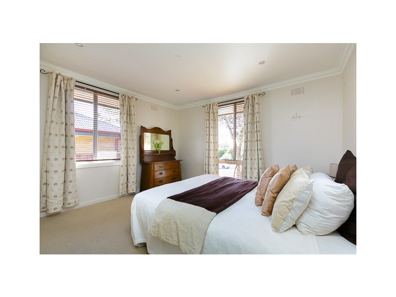 10 Kinsella Street, Higgins ACT 2615