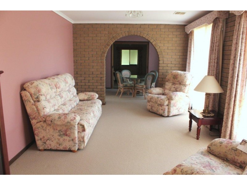 10 Neales Street, Kaleen ACT 2617