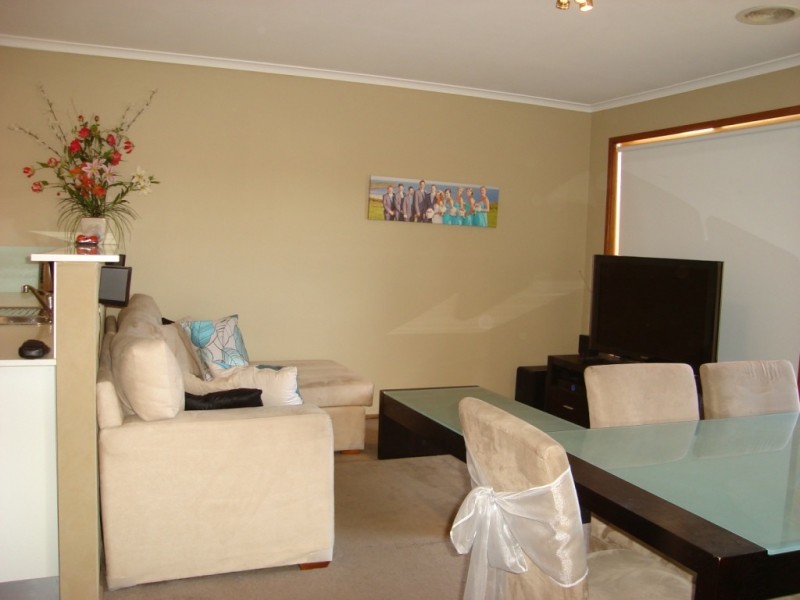 9 Charvin Court, Melba ACT 2615