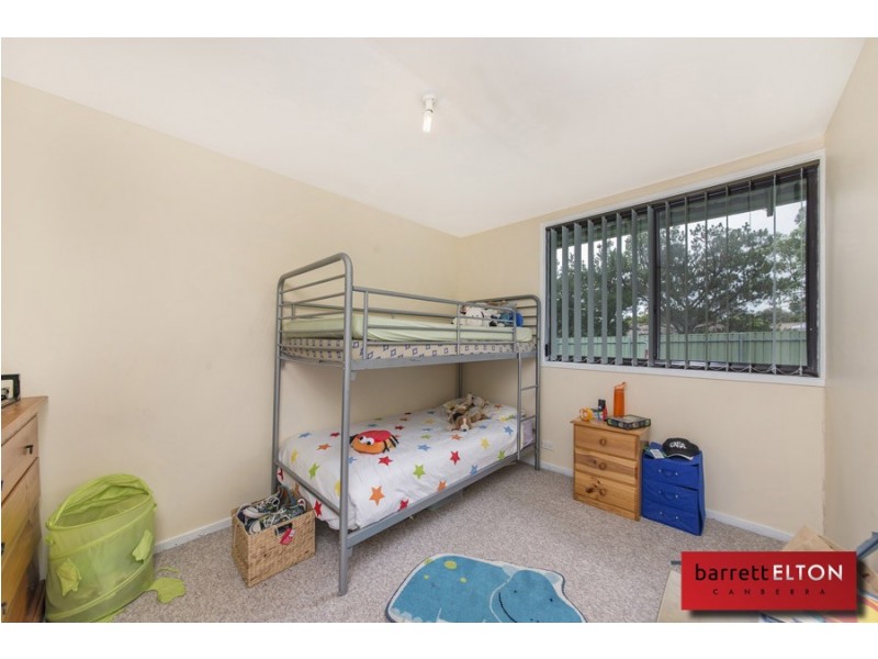 7 Waterfield Place, Charnwood ACT 2615