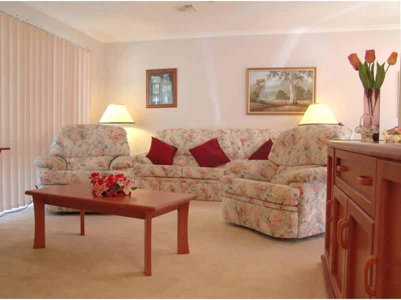 2 Berne Place, Macgregor ACT 2615
