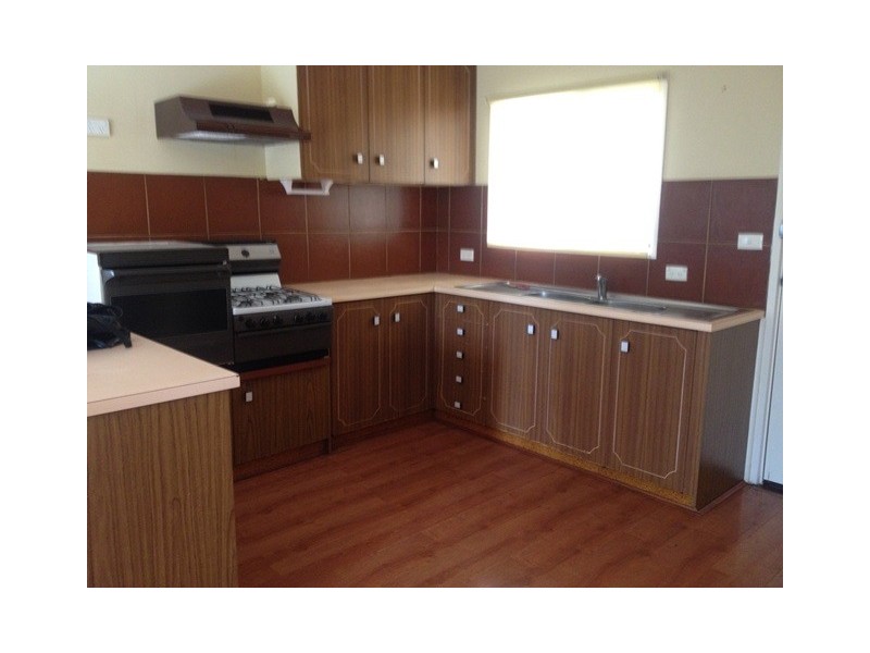 27B Cossington Smith Crescent, Lyneham ACT 2602