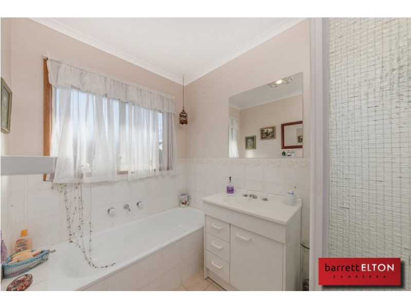 19 Bushby Place, Holt ACT 2615