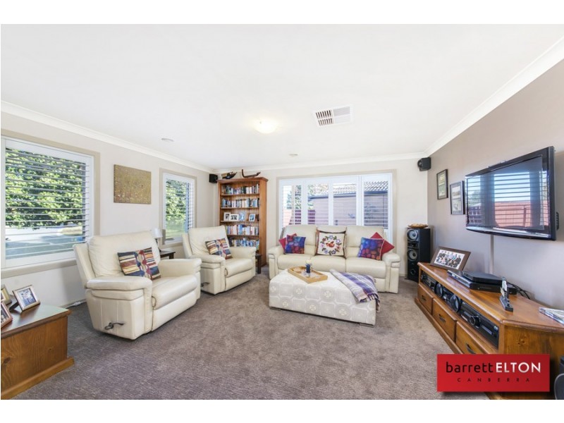 11 Lovely Close, Dunlop ACT 2615