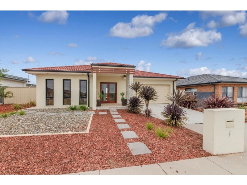 7 Scurry Street, Dunlop ACT 2615