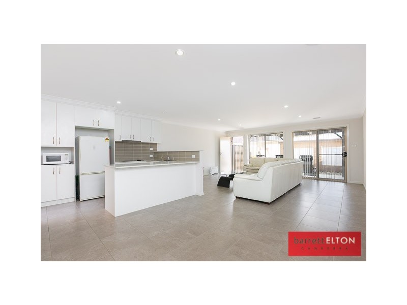 9/3 Fernando Street, Bonner ACT 2914