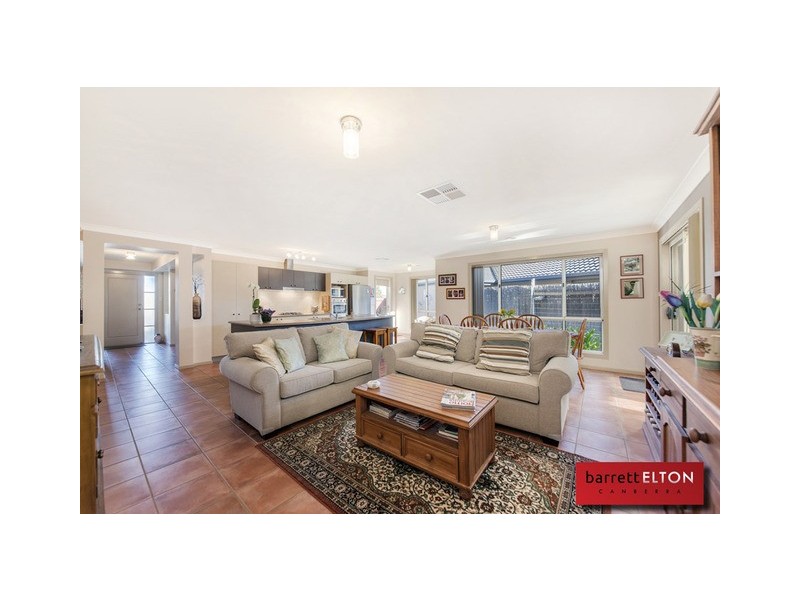 11 Lovely Close, Dunlop ACT 2615