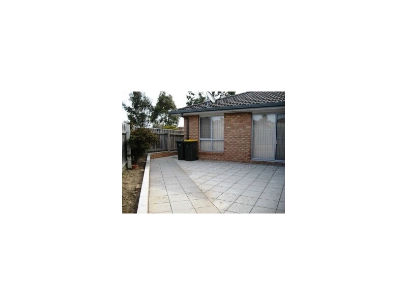 48 Evelyn Owen Crescent, Dunlop ACT 2615