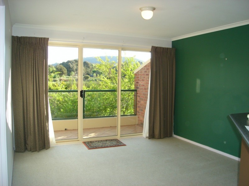 75/44 Jerrabomberra Avenue, Narrabundah ACT 2604