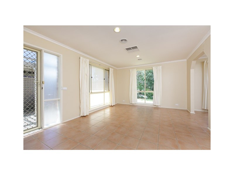 6 Cann Close, Palmerston ACT 2913