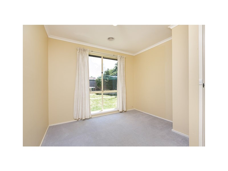 6 Cann Close, Palmerston ACT 2913