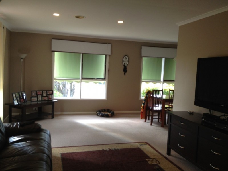 22 Dalley Crescent, Latham ACT 2615