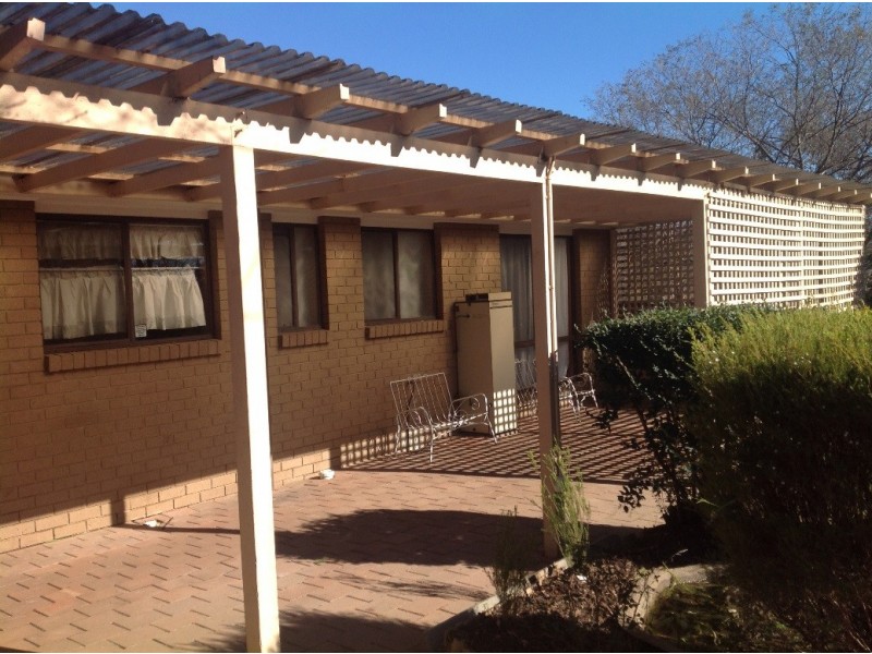 10 Builder Crescent, Theodore ACT 2905