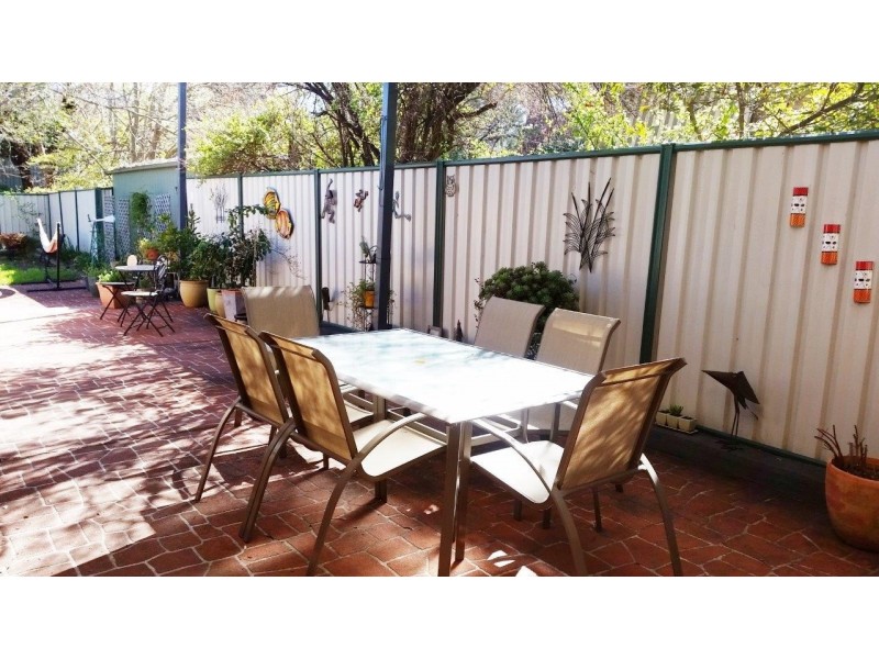 21 Jenner Court, Wanniassa ACT 2903