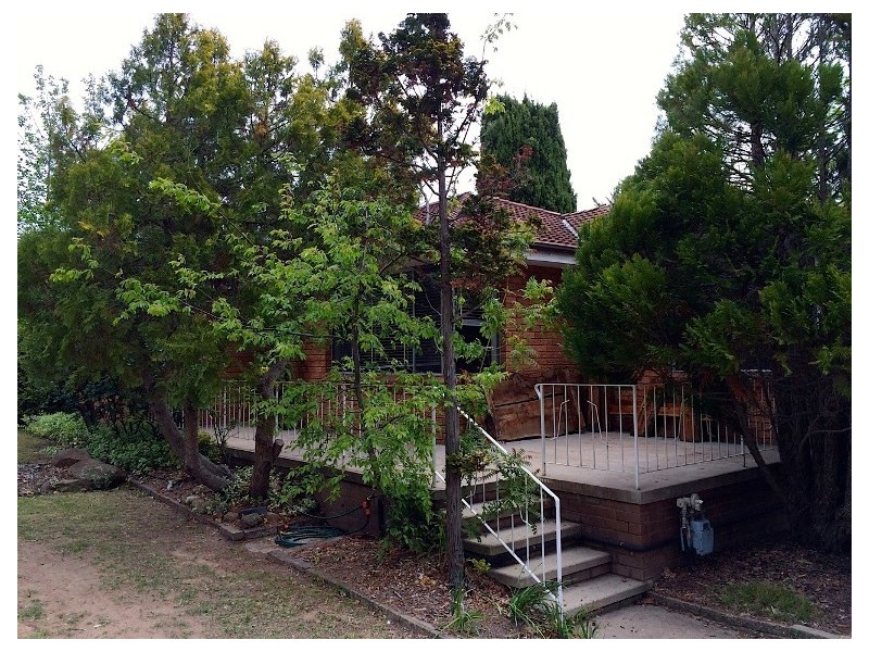 20 Dennis Street, Garran ACT 2605