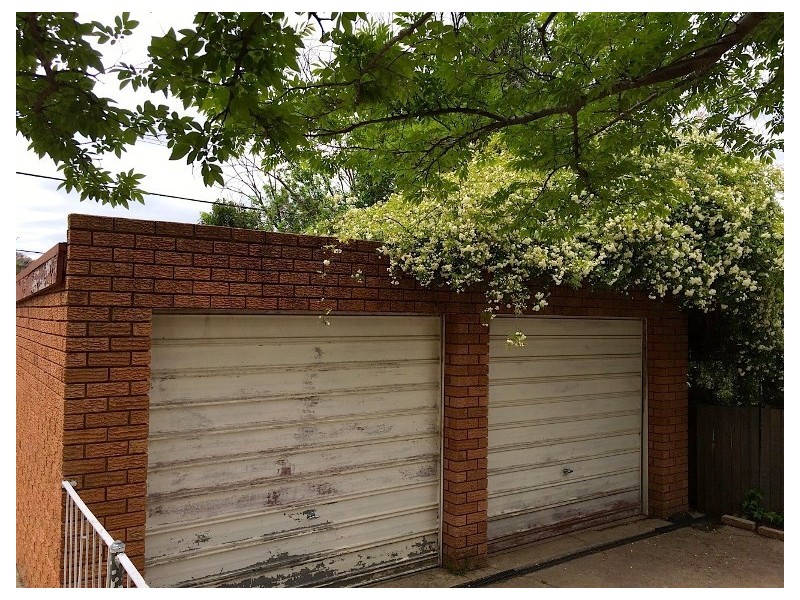 20 Dennis Street, Garran ACT 2605