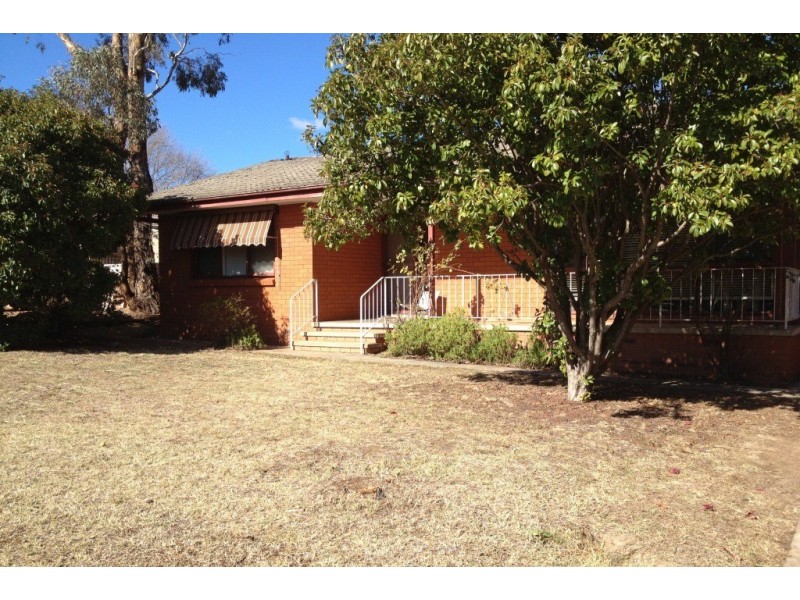 14 Hayward Street, Macgregor ACT 2615