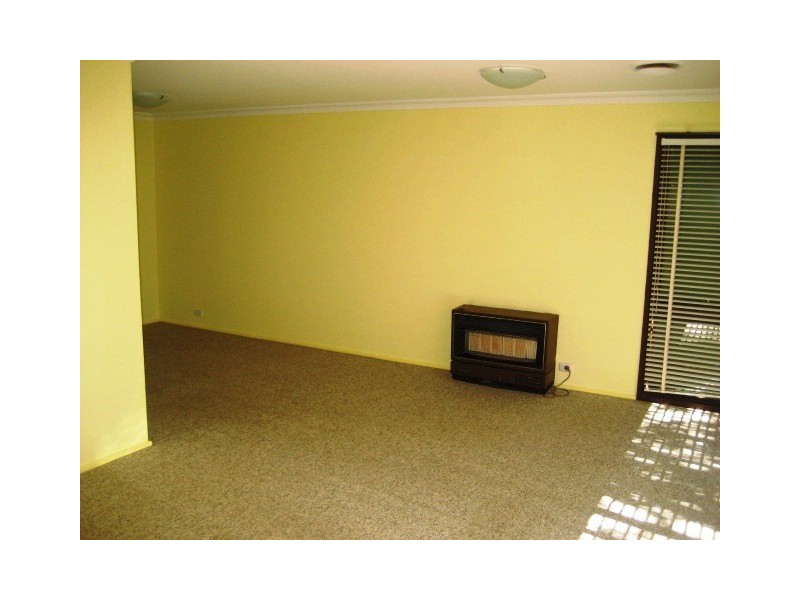 14 Hayward Street, Macgregor ACT 2615