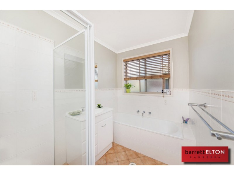 102 Shoobridge Circuit, Dunlop ACT 2615