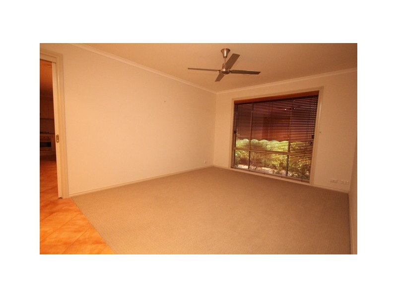 11 Bulalla Court, Ngunnawal ACT 2913