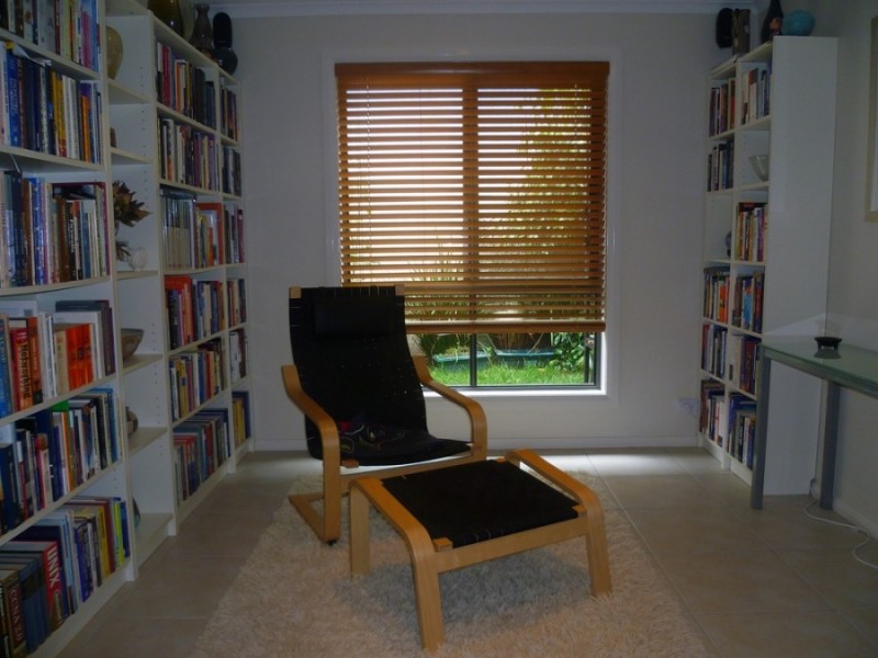 19 Siroset Close, Dunlop ACT 2615