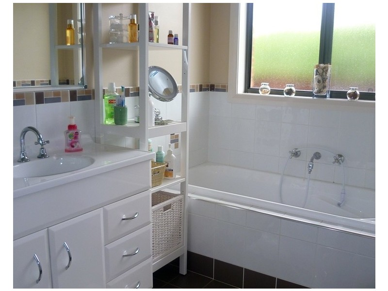 19 Siroset Close, Dunlop ACT 2615