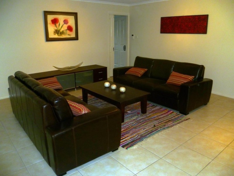 19 Siroset Close, Dunlop ACT 2615