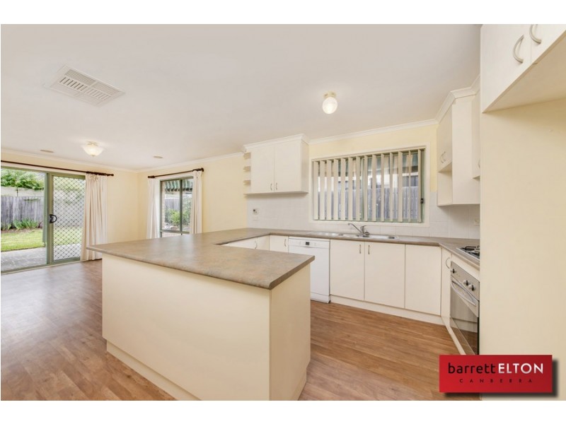 6 Swallow Street, Dunlop ACT 2615
