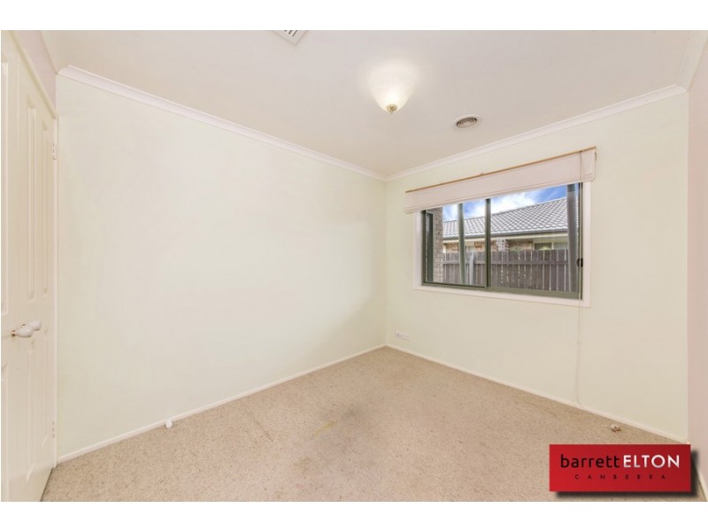 6 Swallow Street, Dunlop ACT 2615