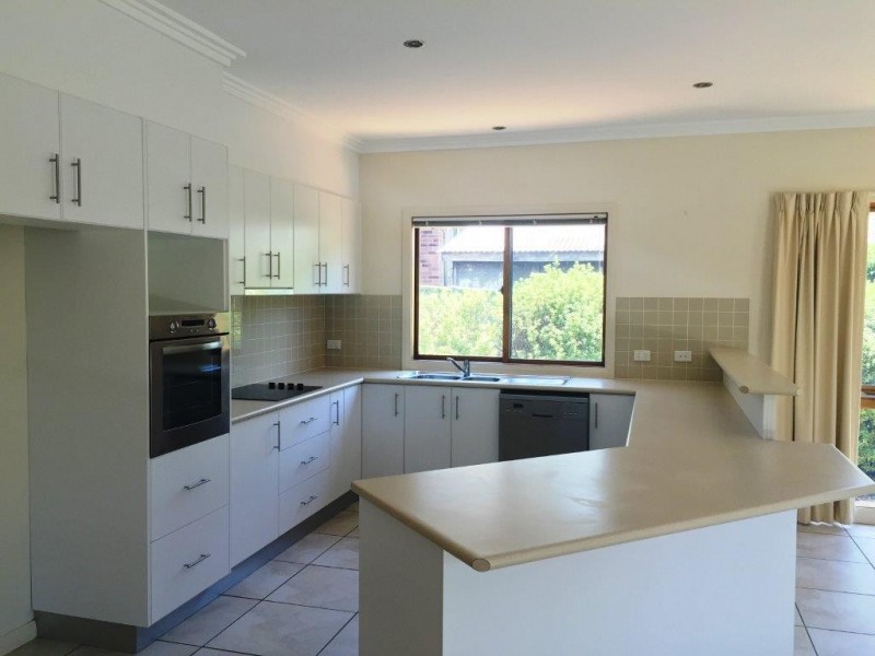 180 Wattle Street, Lyneham ACT 2602