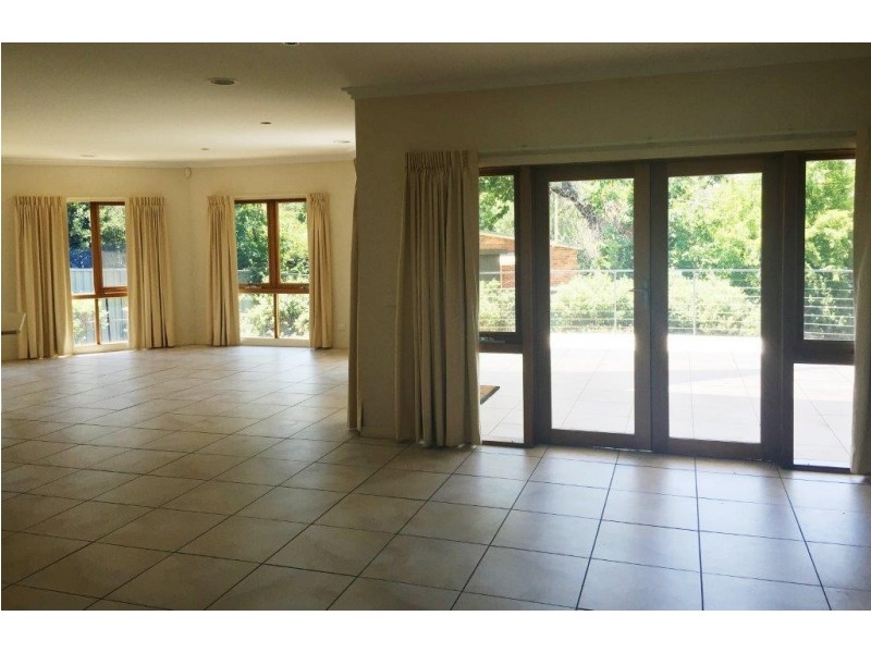 180 Wattle Street, Lyneham ACT 2602