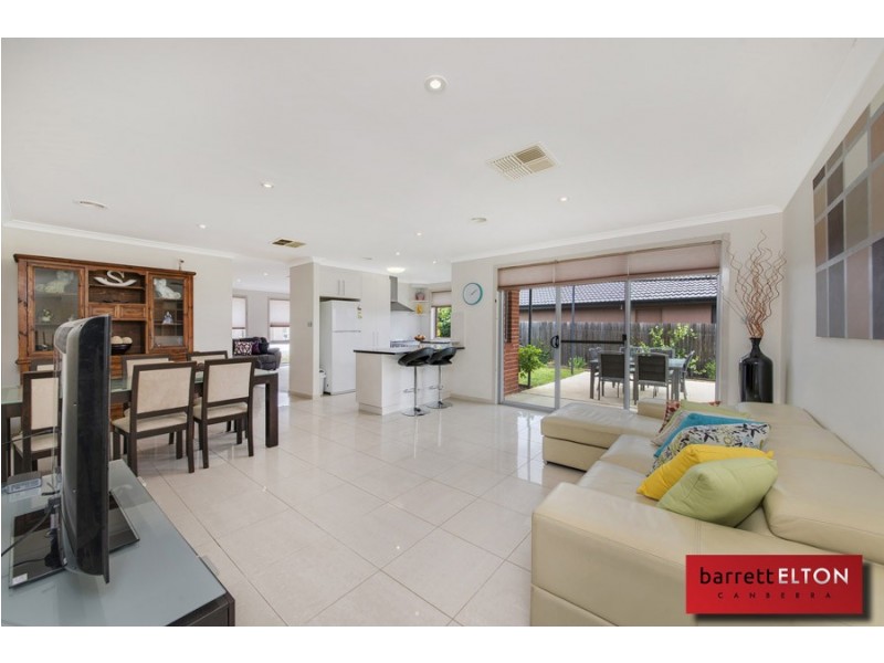 24 Waterworth Street, Dunlop ACT 2615