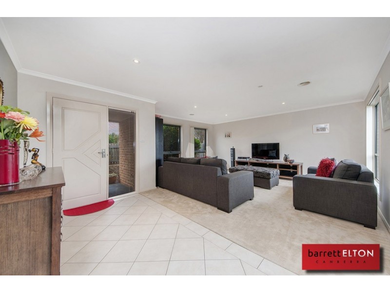 283 Anthony Rolfe Avenue, Gungahlin ACT 2912